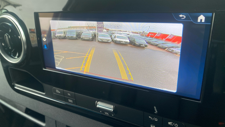 Mercedes-Benz Sprinter 315Cdi L2 Diesel Rwd 3.5t H2 Pro Van 9G-Tronic